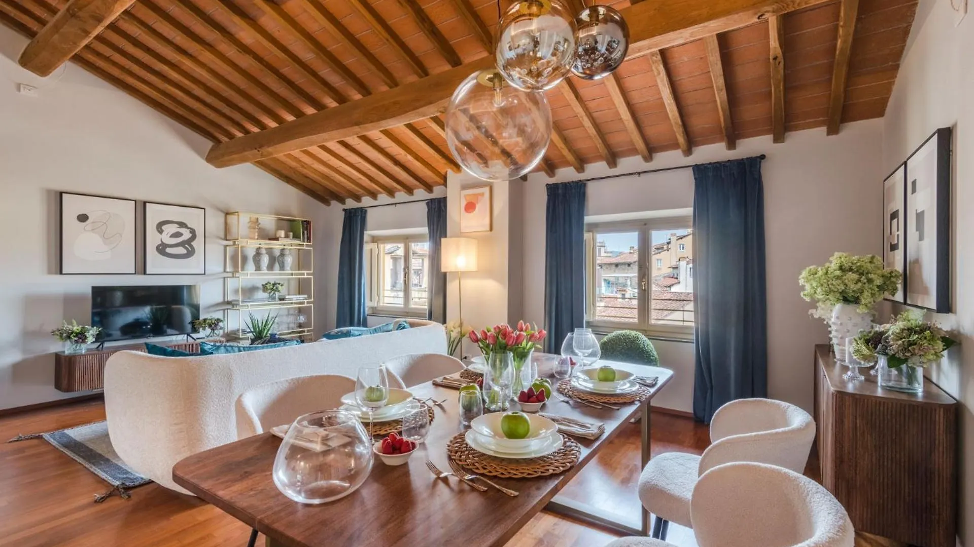 De Nobili Penthouse Apartment With Elevator In Lucca 0*,
